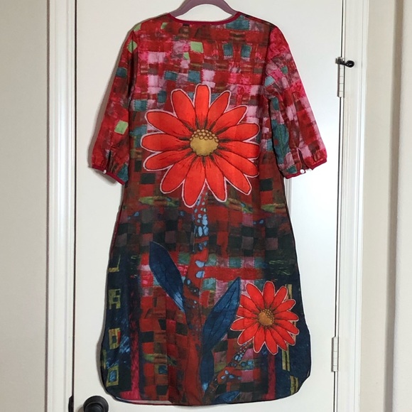 Dress - Picture 2 of 4